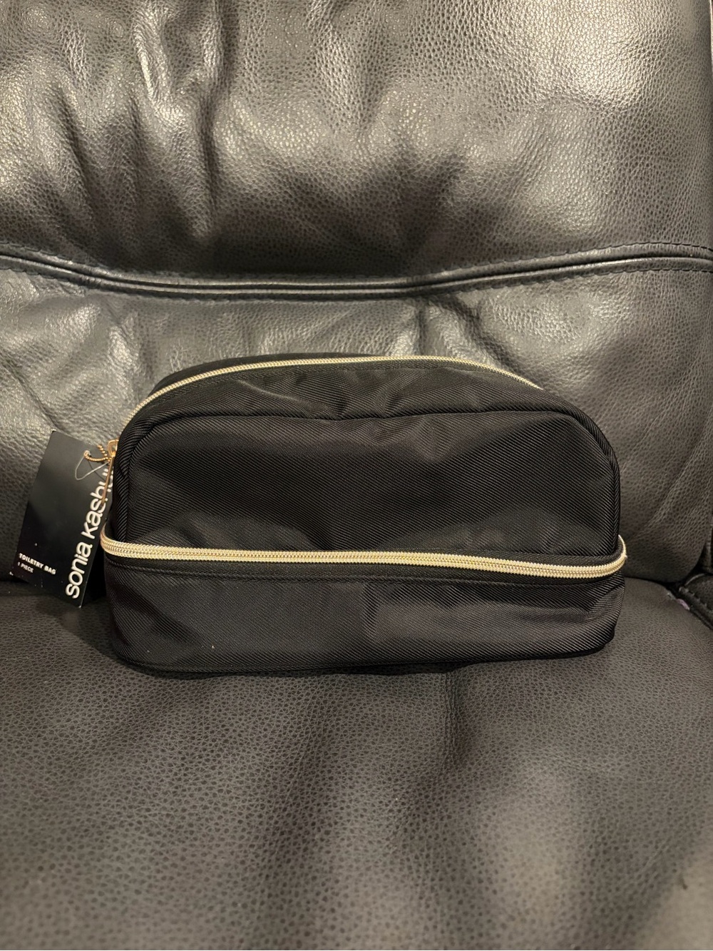 Sonia Kashuk Black Toiletry Dopp Kit with Cream Trim